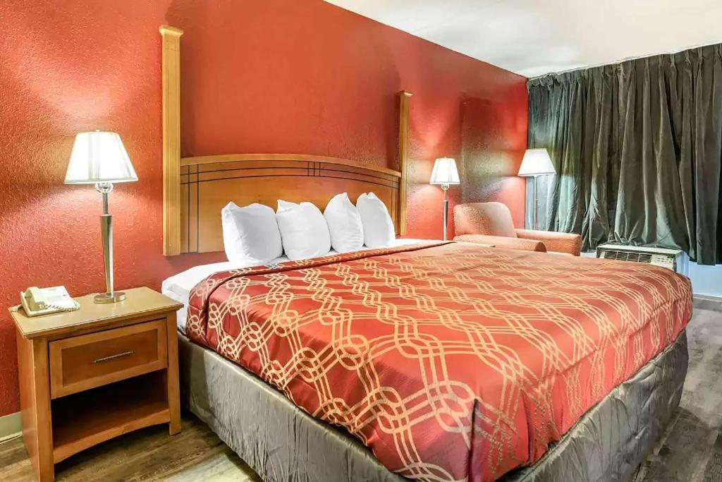 Hotel Days By Wyndham Toledo 2*